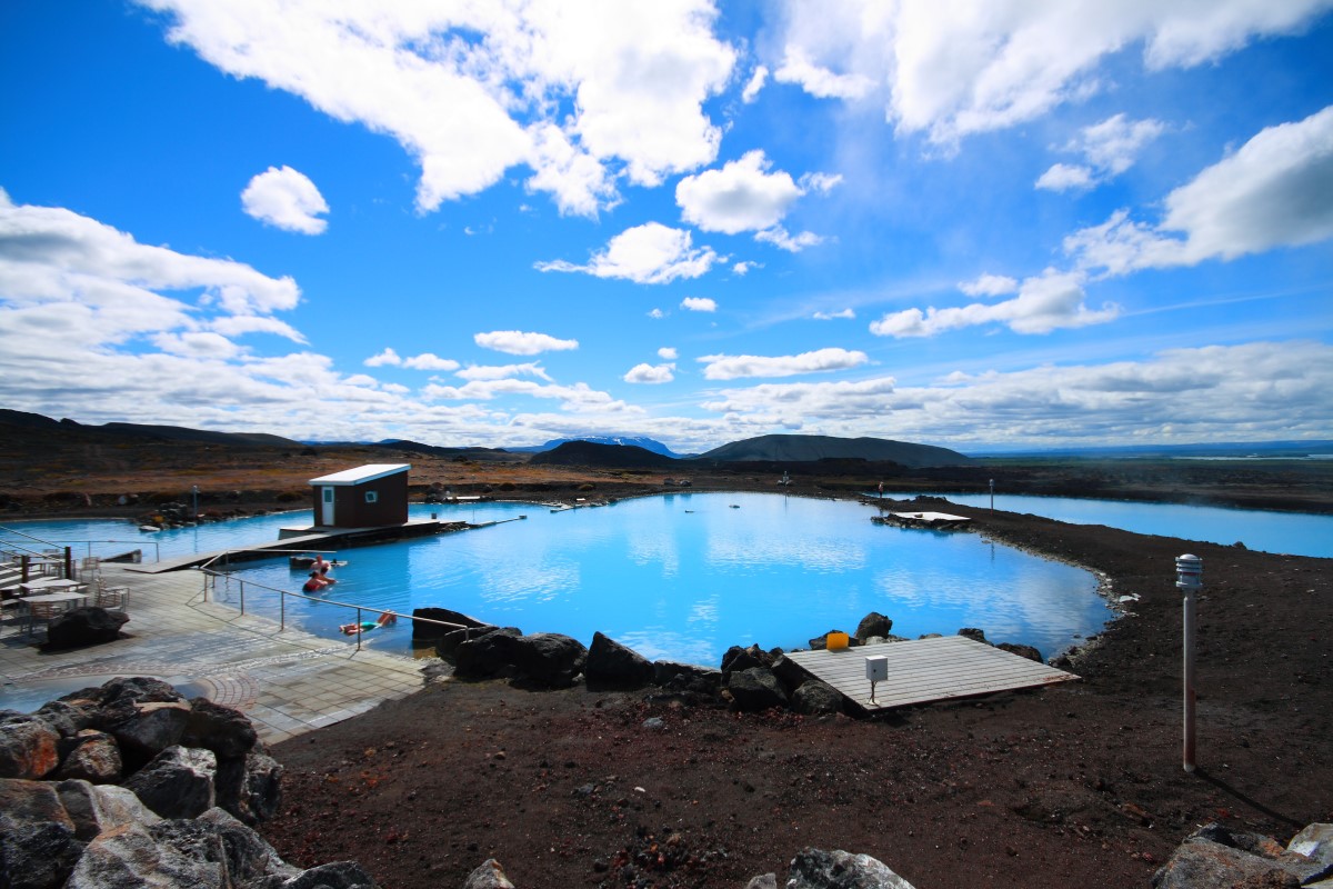 Prachtig blauw water bij Myvatn Baths | Star Travel | IJsland Tours